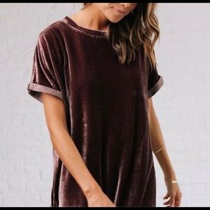 clad & cloth on the road velvet top on midnight size M/L